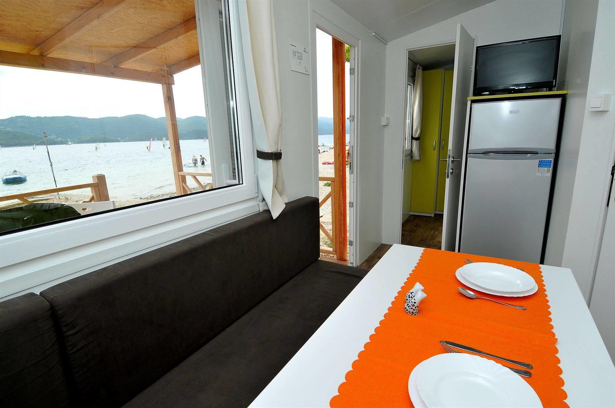 Camp Perna Hotel Kuciste Kültér fotó